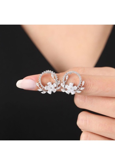 Mia Vento Pırlanta Montür Işıltı Tacı Flowers Gümüş Küpe