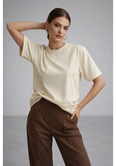 Kadın Bej %100 Pamuk Oversize Basic Tişört Rahat Kalıp Relaxed Bisiklet Yaka T-shirt Bej