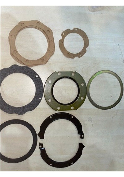 Aks Tası Keçe Land Crusıer Ln105 / Ln106 / Ln65 4x4 Ön Teker Cont