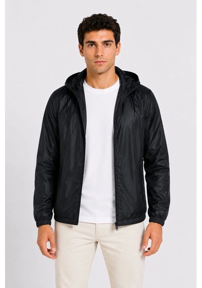 Ertaştrendstore Erkek Kapüşonlu İç Astarlı Su Ve Rüzgar İtici Fermuarlı Cepli İnce Rüzgarlık - Siyah