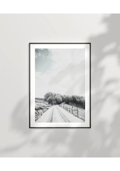 Çerçevesiz Poster Karlar Altında