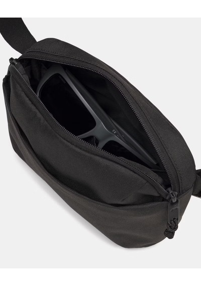 Under Armour Ua Essentıal Waıst Bag Xb 6011275 6011275 6011275 001