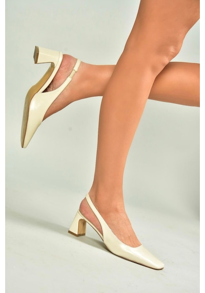 Fox Shoes U654080509 Bej Kalın Topuklu Kadın Ayakkabı Bej