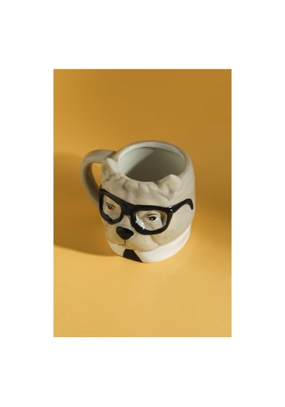 483 Ml Kapasiteye Sahip Bulldog Figürlü Mug Açık Ahşap