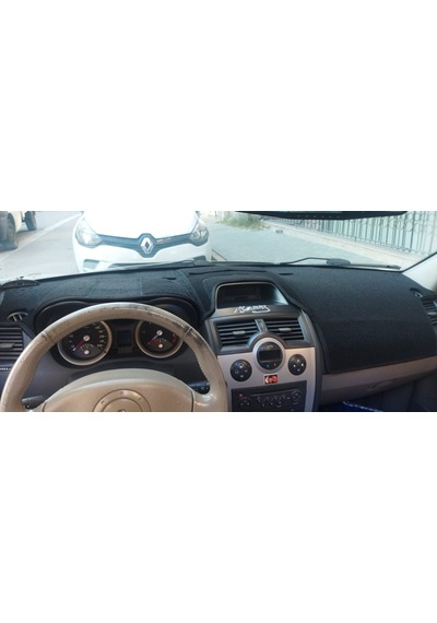 Renault Megane 2 Modellerine Uygun Torpido Koruma Halısı Siyah Kenar Renk Siyah