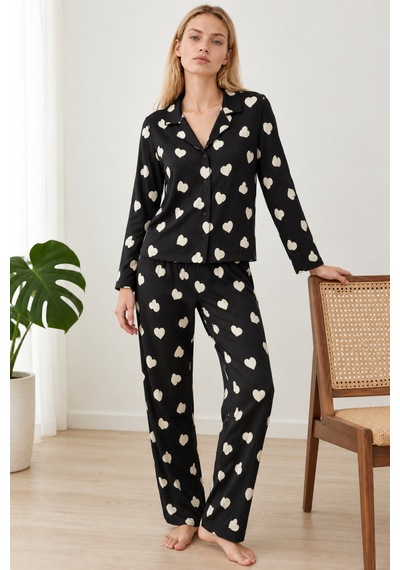 Kadın Kalpli Gömlek Yaka Siyah Pijama Takımı 4824