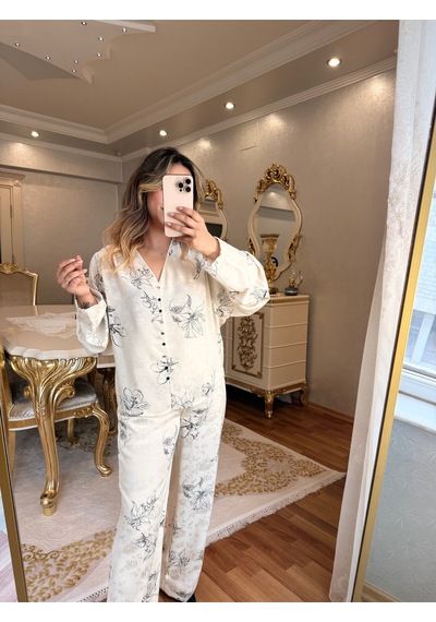 İlayla Desenli Premium Beyaz Takım
