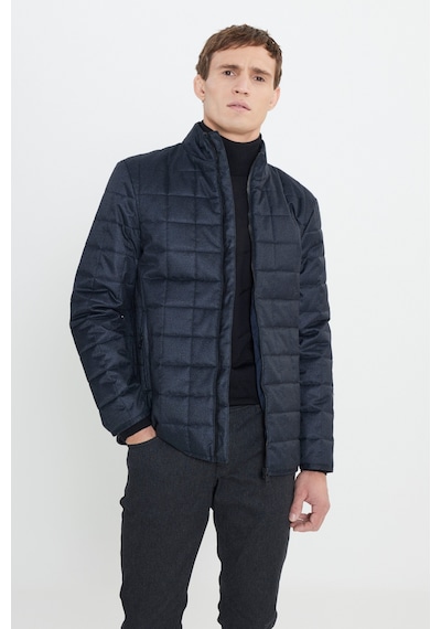 Ac&Co / Altınyıldız Classics Erkek Lacı Standart Fit Normal Kesim Dik Yaka Kapitone Desenli Yan Cepli Şişme Mont Lacı Lacivert Ac&Co / Altınyıldız Classics Erkek Lacı Standart Fit Normal Kesim Dik Yaka Kapitone Desenli Yan Cepli Şişme Mont Lacı Lacivert