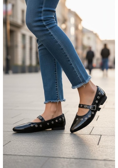 Pierre Cardin Papuçcity Sprs 03399 Kadın Günlük Zımbalı Babet Sıyah