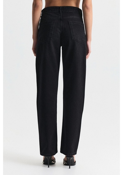 Antioch Yüksek Bel Straight Fit Jean Siyah