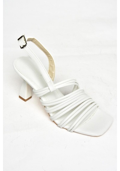 Fox Shoes S774520109 Beyaz Kalın Topuklu Kadın Ayakkabı Beyaz