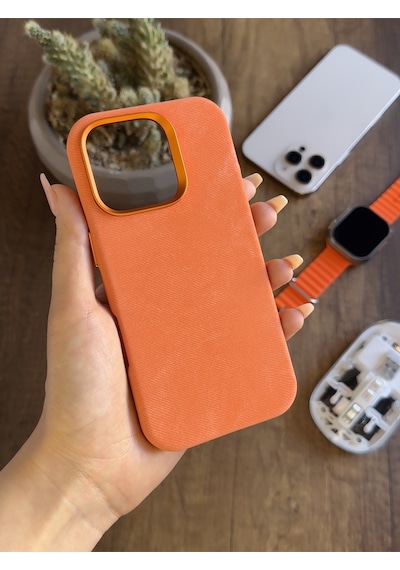 Apple iPhone 16 Pro Max Uyumlu Kadife Yüzeyli Magsafe Uyumlu Premium Kılıf Soocase691 Turuncu