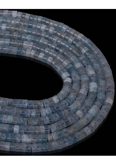 4 x 2 MM Akuamarin Taşı Dizi Altın