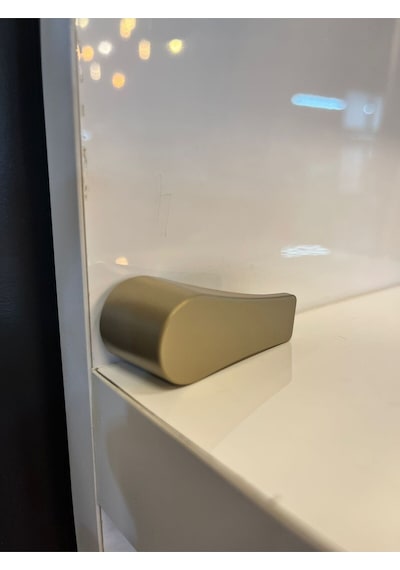 Venedik Metal Düğme Kulp Tek Delik Bonj Renk Dolap Kapak Modern Tv Ünite Çekmece Mobilya Kapuçino