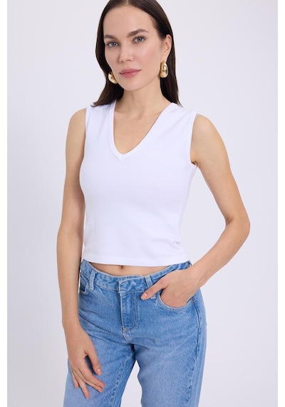 Tudors Kadın Slim Fit Dar Kesim V Yaka Sıfır Kol Pamuklu Ribanalı Beyaz Bluz-38833 Beyaz