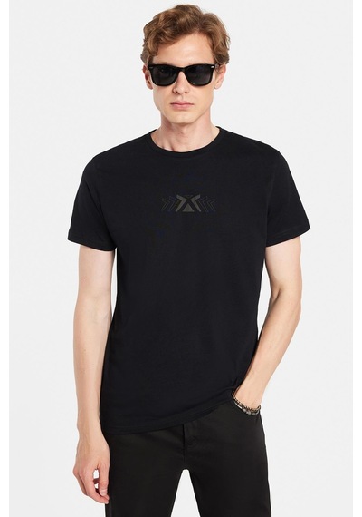 Tudors Erkek Slim Fit Dar Kesim %100 Pamuk Yumuşak Dokulu Baskılı Siyah Bisiklet Yaka Tişört-33167 Siyah Tudors Erkek Slim Fit Dar Kesim %100 Pamuk Yumuşak Dokulu Baskılı Siyah Bisiklet Yaka Tişört-33167 Siyah