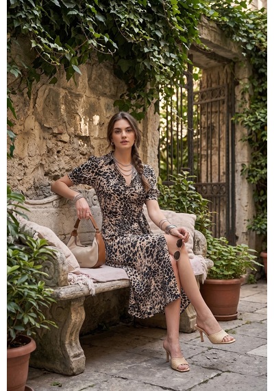Lela Desenli Relaxed Fit Balon Kol Yırtmaçlı Kemerli Midi Boy Bayan Elbise 67810558 Leopar