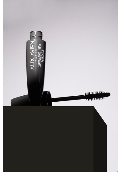 Captivating Look Mascara-büyüleyici Görünüm-hacimli Ve Kusursuz Kıvrıma Sahip Kirpikler Çok Renkli