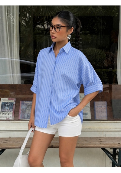 Tarz Cool Kadın Mavi Çizgili Sırt Dekolteli Oversize Gömlek Yazlık Uzun Gömlek Lacivert Tarz Cool Kadın Mavi Çizgili Sırt Dekolteli Oversize Gömlek Yazlık Uzun Gömlek Lacivert