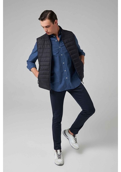 D's Damat Ds Damat Regular Fit Lacivert Dik Yaka Elyaf Dolgulu Mevsimlik Fermuarlı Yelek Mont 7HF07ORT42611