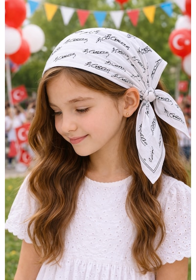 Herşeynota Beyaz Atatürk İmza Desenli Kare Fular Bandana 10 Lu Set Unisex Çok Renkli