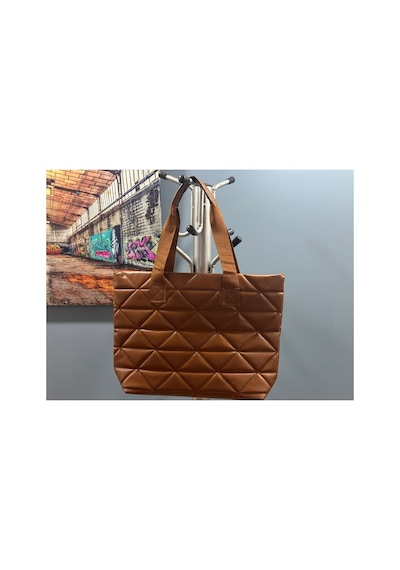 Özkara Çanta Çantadepo Kapiton Günlük Unisex Çanta Uzun Sapı Yoktur 40 30 12 Cm Ebatlarında Camel