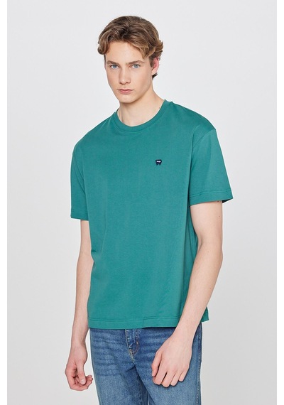 %100 Pamuk Relaxed Fit Rahat Kesim Bisiklet Yaka Logo Detaylı Tişört Bayberry Green