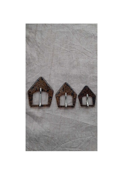 Kehrıbar Akrılık Toka 2,5 Cm , Kemer İç Ölçü , 1 Adet