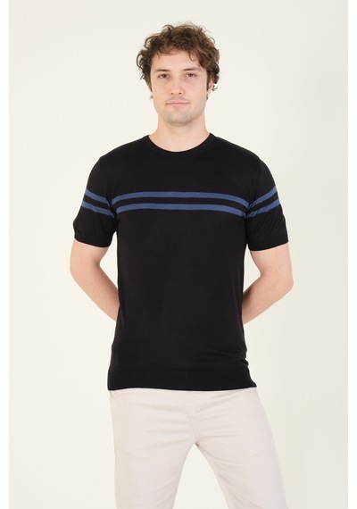 Giyim Dünyası Erkek Sıfır Yaka Çizgili Merserize T-shirt Siyah 001