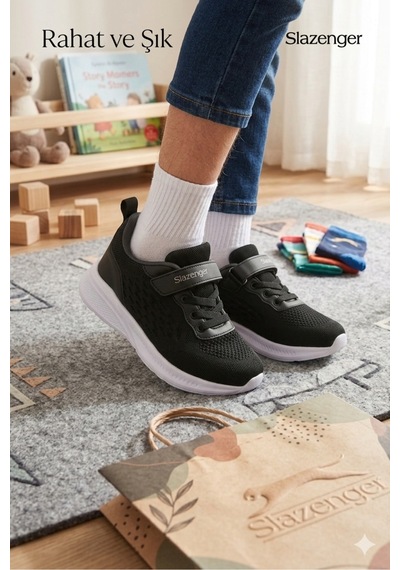 Slazenger Erkek Çocuğu Yazlık Terletmez Kaydırmaz Koku Yapmaz Full Ortopedik Tarz Hafif Yürüyüş Ayakkabısı Siyah Slazenger Erkek Çocuğu Yazlık Terletmez Kaydırmaz Koku Yapmaz Full Ortopedik Tarz Hafif Yürüyüş Ayakkabısı Siyah
