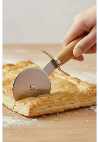 Ahşap Saplı Pizza Kesici Paslanmaz Çelik Bıçaklı, Pratik, Dayanıklı Ve Ergonomik Çelik