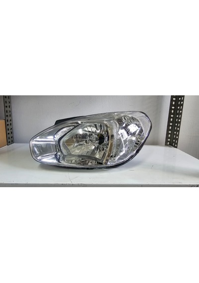 Hyundai Accent 2009 2010 2011 2012 Beyaz Sinyalli Sol Far