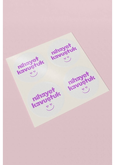 Lila Nihayet Kavuştuk Sticker 3x3cm St2266 Çok Renkli