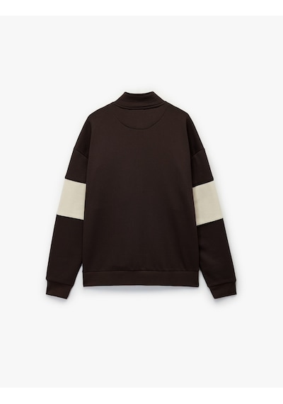 Koton Uzun Kollu Baskılı Oversize Renk Bloklu Yarım Fermuarlı Sweatshirt Kahverengi 6wam70083mk Kahve
