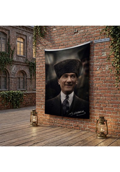 Gülümseyen Mustafa Kemal Atatürk Portresi Poster Bayrak Raşel Kumaş 100x150 Cm Ata65 Diğer