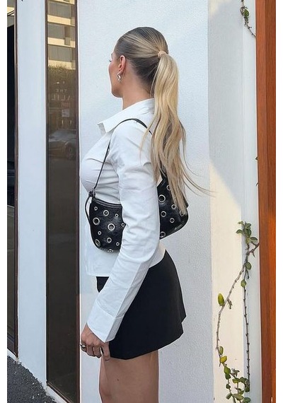 Seeh Beyaz Uzun Kollu Vücuda Oturan Gömlek Sh356 Basic