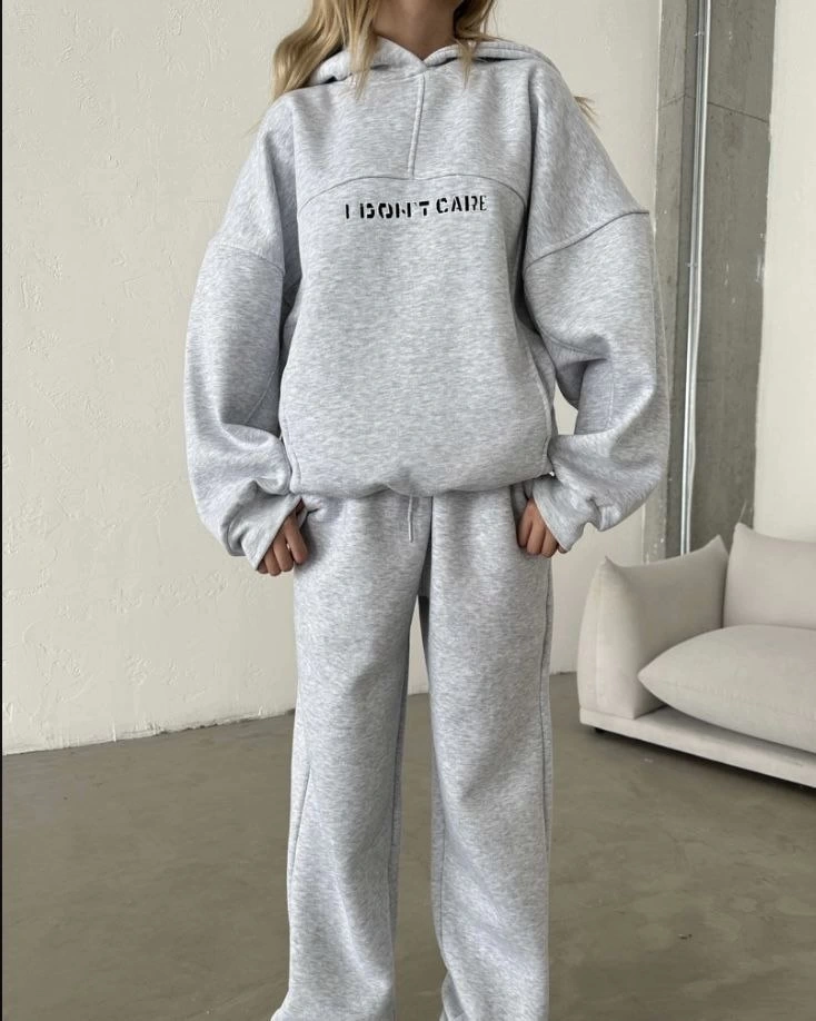 Gri Nakış İşlemeli Üç İplik Sweat Takım