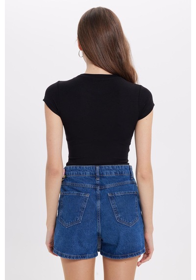 Tudors Kadın Slim Fit Dar Kesim Bisiklet Yaka Viskon Kumaş Ultra Soft Siyah Tişört-34854 Siyah