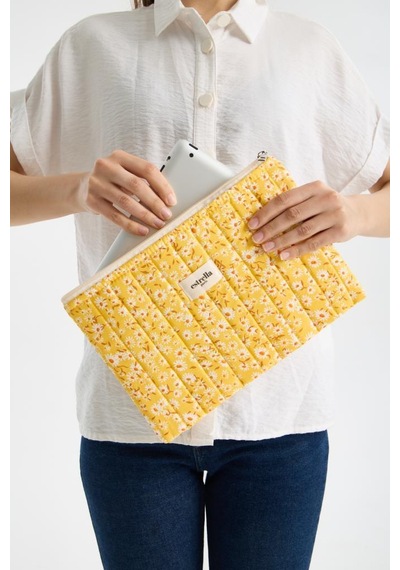Estrella Paris Nobel Tablet Çantası Kılıfı Papatya Sarı 11 İnç 31 X 21 Cm