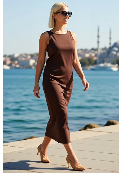 Benerly Kadın Büyük Beden Kolsuz Bisiklet Yaka Shift Kesim %100 Pamuk Mid Koyu Kahverengi
