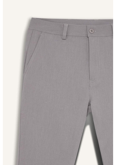 DeFacto Tailored Fit Normal Kesim Düz Paça Her Yöne Esneyen Yazlık Kumaş Pantolon C7508AX25SPGR370