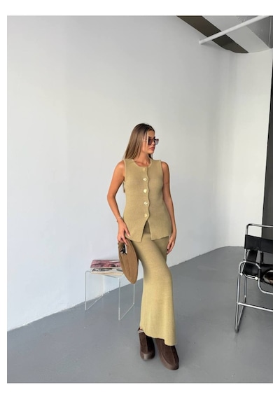 Kechi Woman Gold Aksesuarlı Etekli Triko Takım Haki