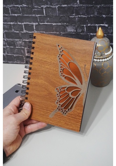 Kelebek Desenli Ahşap Kapaklı Defter - Ajanda - A5 Notebook Çizgisiz Anı Defteri Ahşap Rengi Ceviz