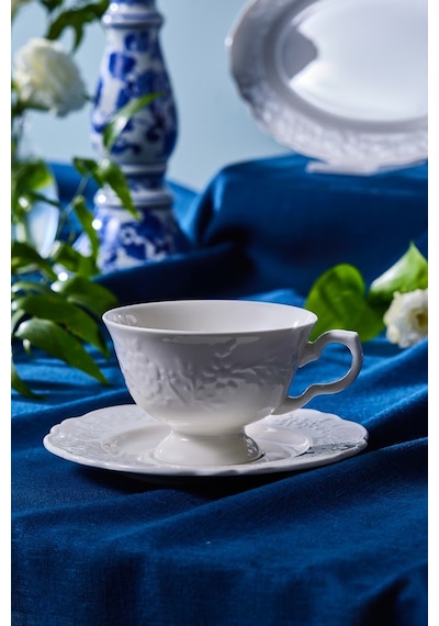 Karaca Beatrice Çay Fincanı Ve Tabağı 200 Ml Beyaz