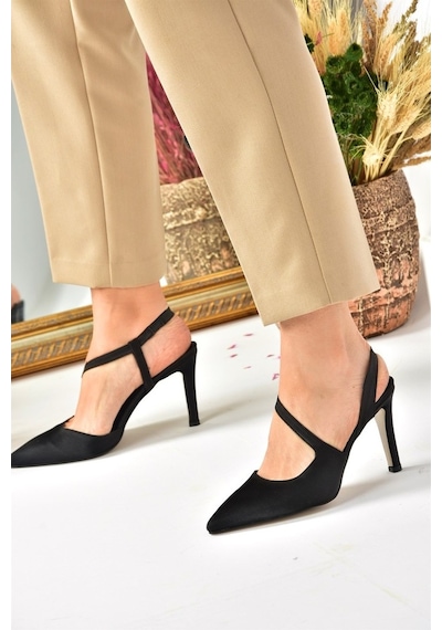 Fox Shoes Siyah Saten Kumaş Sivri Burun Kadın Topuklu Ayakkabı K4