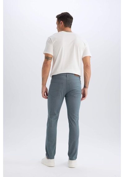 DeFacto Yazlık Chino Kanvas Pantolon Slim Fit Dar Kesim Cepli Dar Paça T1055AZ25SPNV71