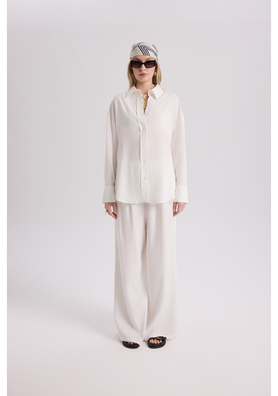 Mai Collection Mai Studios Co. Nunzia Arka Detaylı Ekru Oversize Gömlek Pantolon Takım Ekru Mai Collection Mai Studios Co. Nunzia Arka Detaylı Ekru Oversize Gömlek Pantolon Takım Ekru