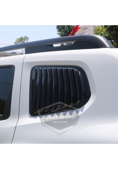 Dacia Duster 2018 Sonrası Uyumlu Kelebek Cam Izgarası Kelebek Cam Vizörü Havalandırma Sağ Sol Takım Parlak Siyah 00 Şüscaroto Aksesuar