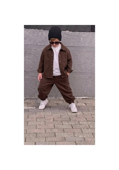 Toikids Erkek Çocuk Gabardin Gömlek Yaka Ceketli Jogger Pantolonlu 2'li Takım Kahverengi Toikids Erkek Çocuk Gabardin Gömlek Yaka Ceketli Jogger Pantolonlu 2'li Takım Kahverengi