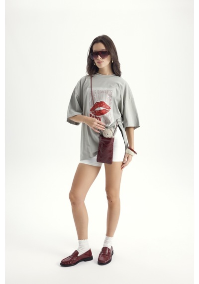 Mai Studios Co. Lip Print Oversize Gri T-shirt Gri